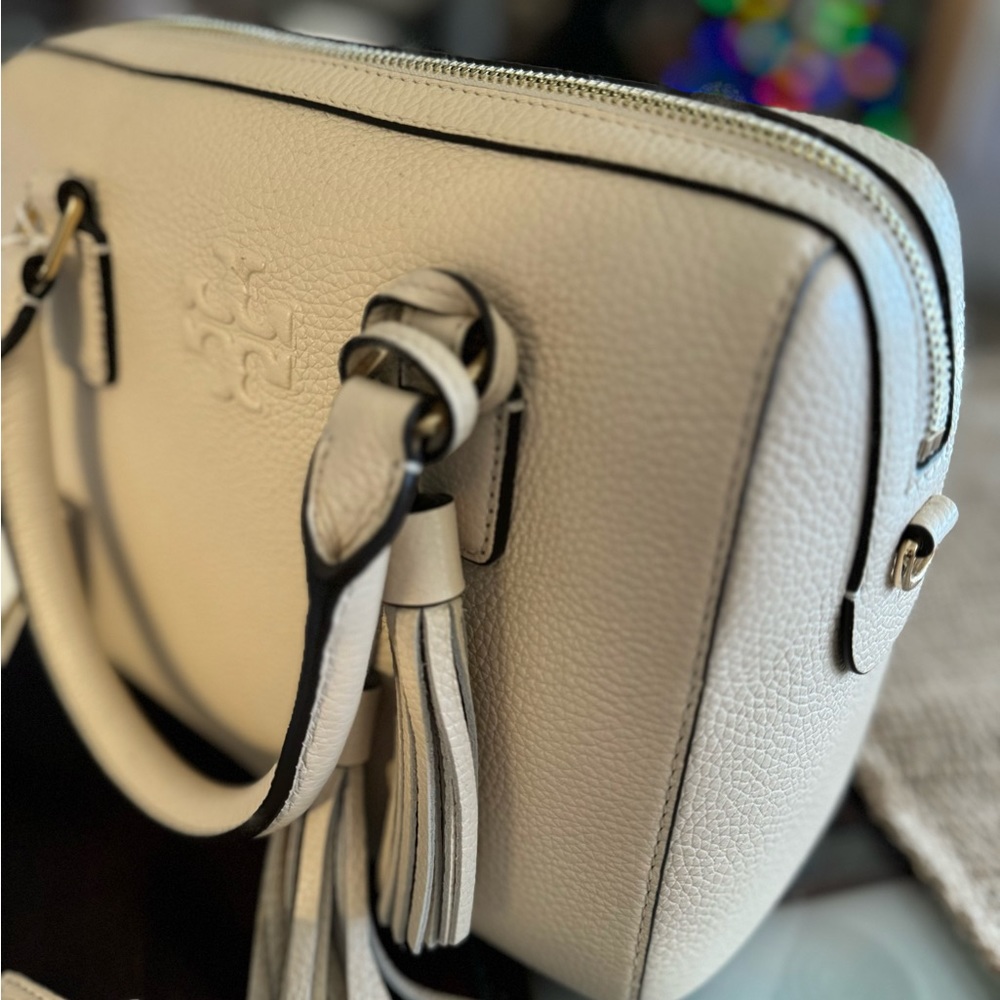 Authentic Tory Burch Thea Web Small Satchel Handbag with two straps - Picture 5 of 5